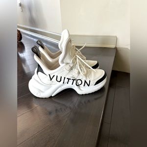 Authentic Louis Vuitton sneaker